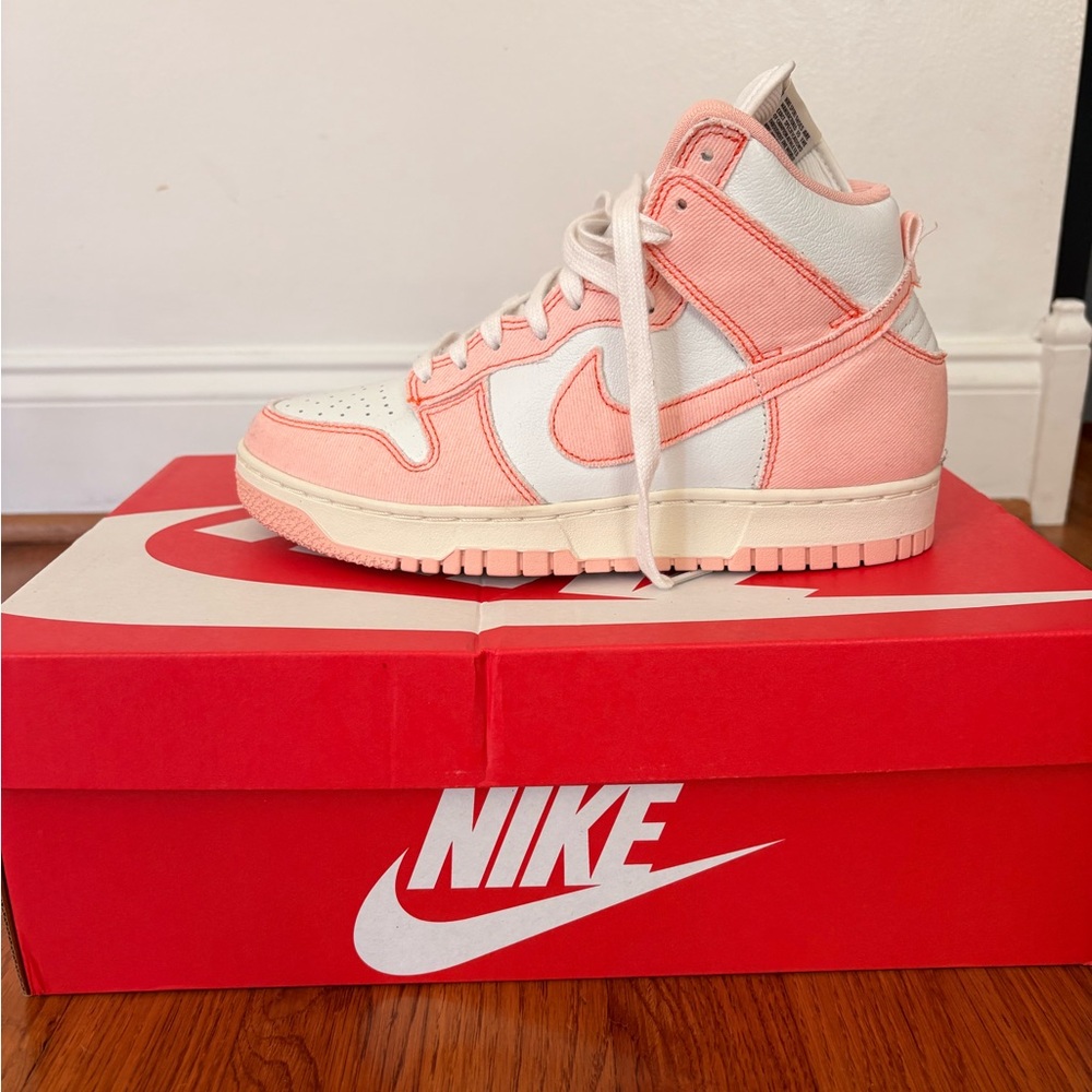 NIB Nike 1985 Dunks